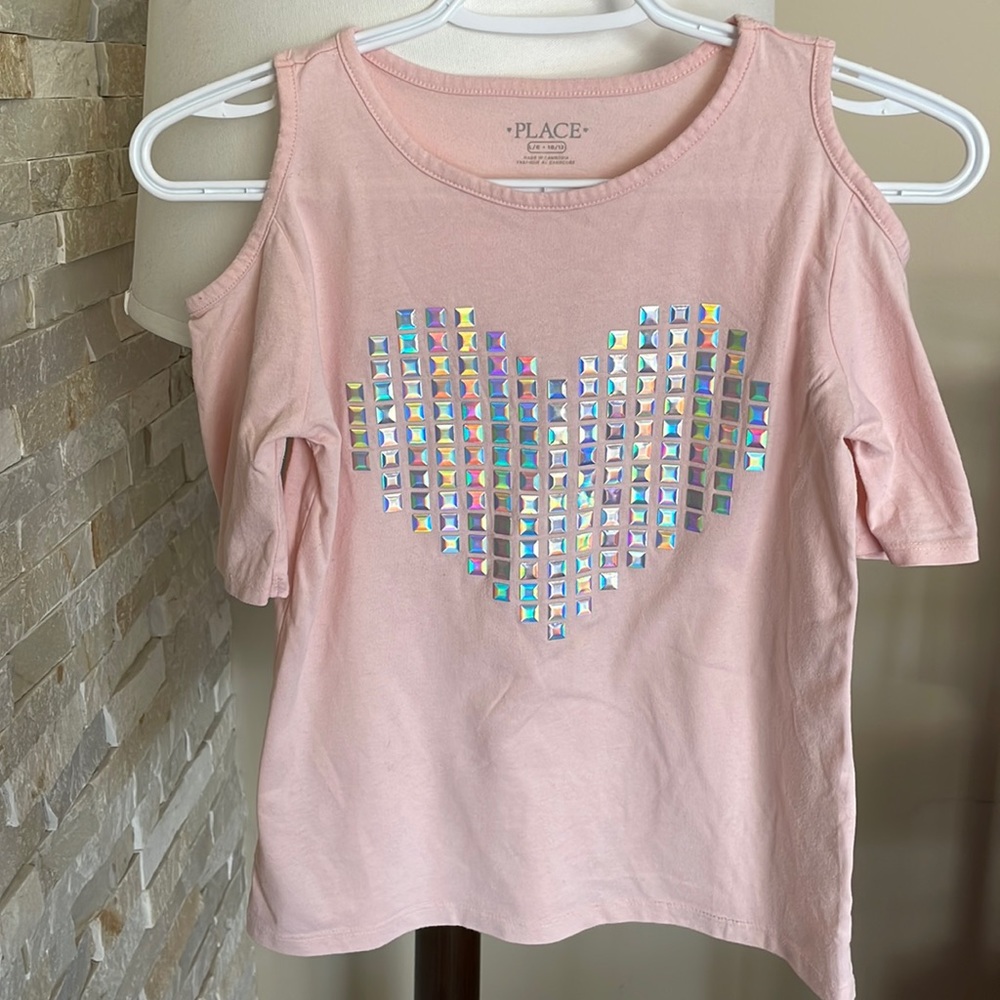 Heart Cold shoulder t-shirt